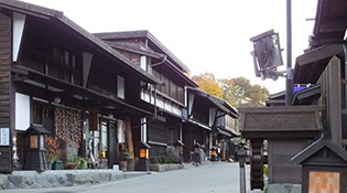 JR Kisofukushima Station area